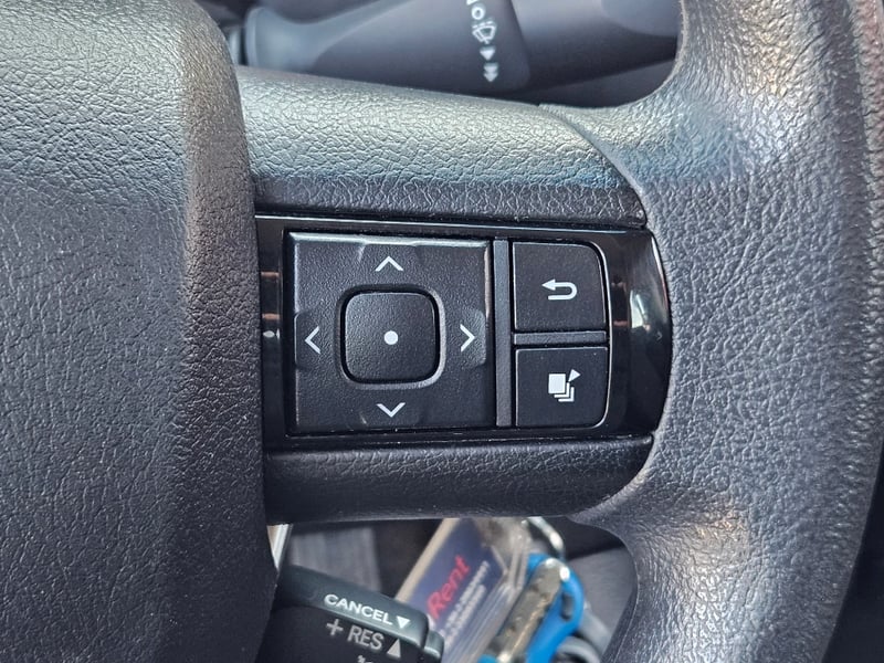 Toyota Hilux 2024 - Imagen 17 de 20