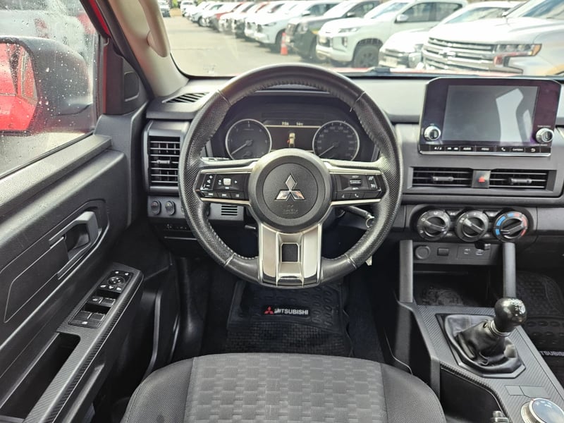 Mitsubishi L200 2024 - Imagen 11 de 20