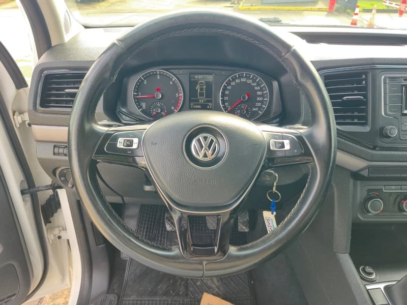 Volkswagen Amarok 2023 - Imagen 17 de 20