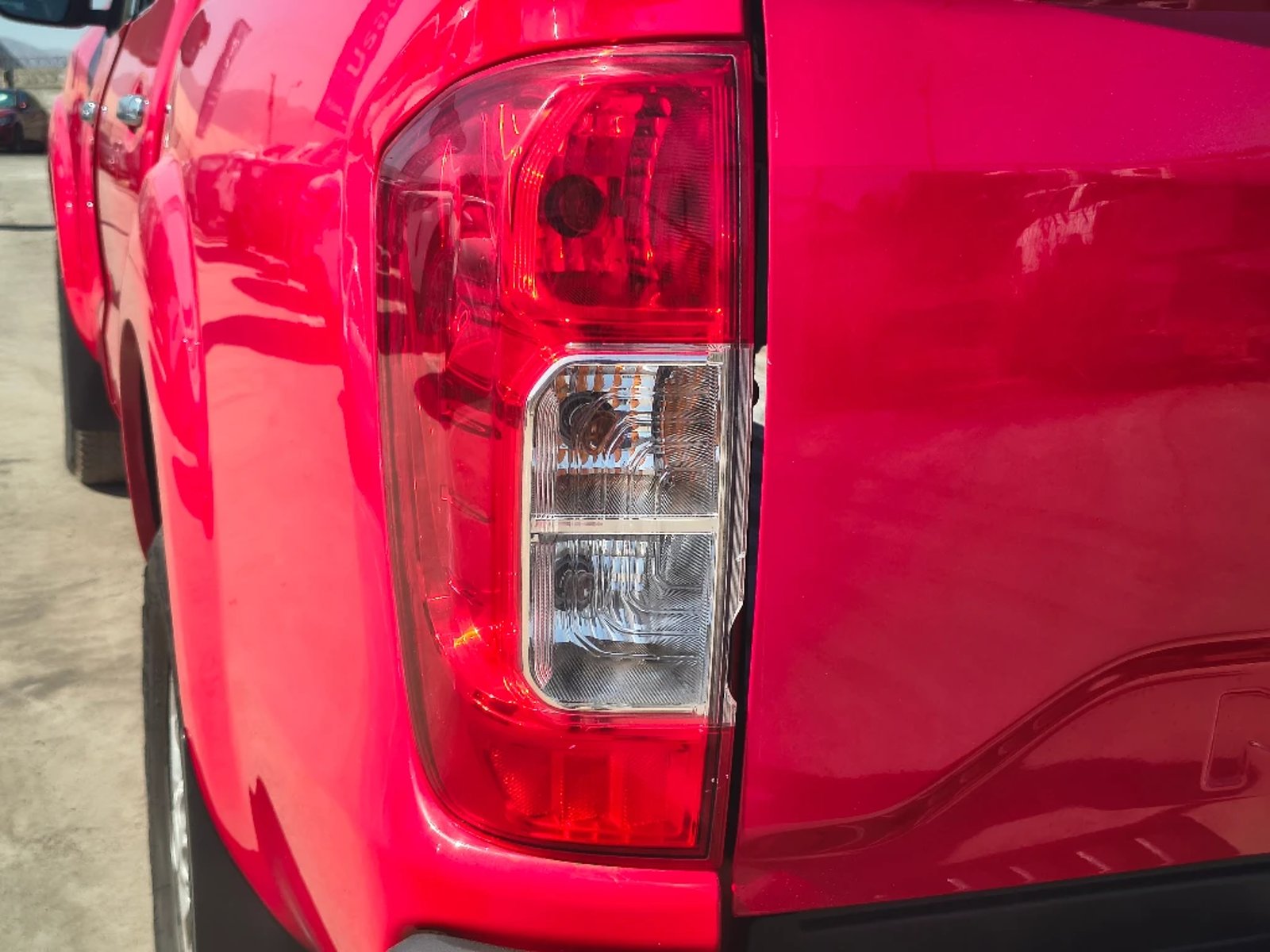 NISSAN NAVARA 2023 - Imagen 12 de 20