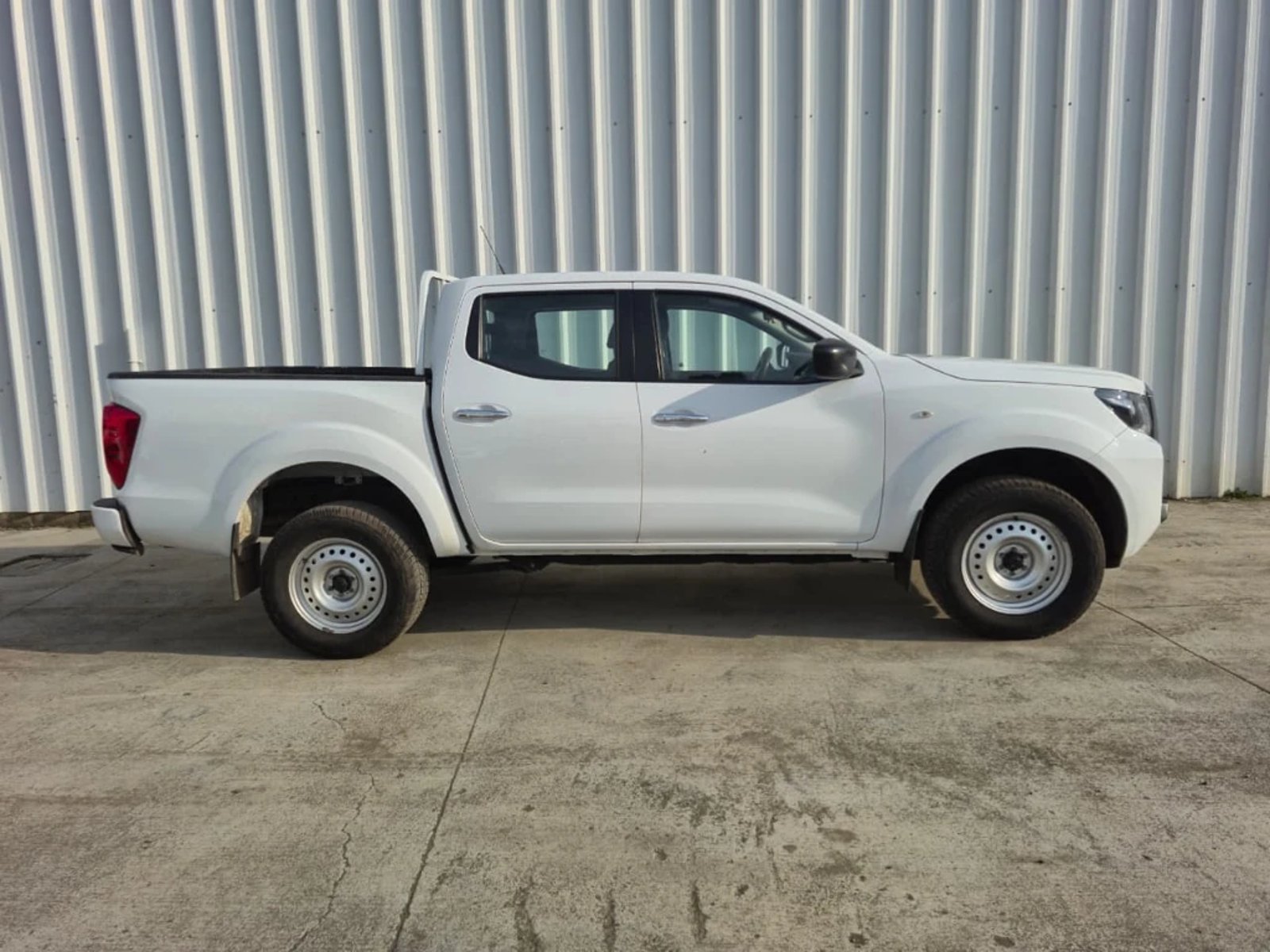 Nissan Navara 2023 - Foto 4 de 20