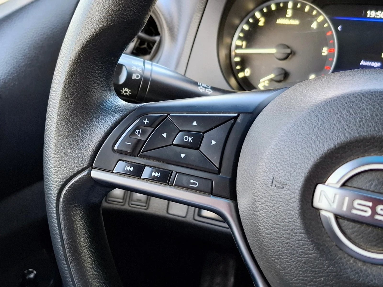 Nissan Navara 2023 - Imagen 15 de 20