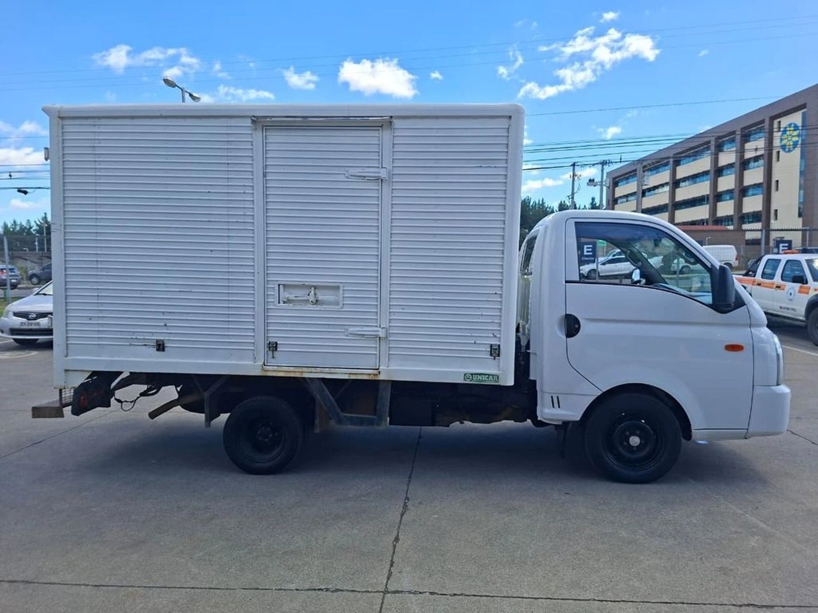 HYUNDAI PORTER 2023 - Imagen 5 de 20