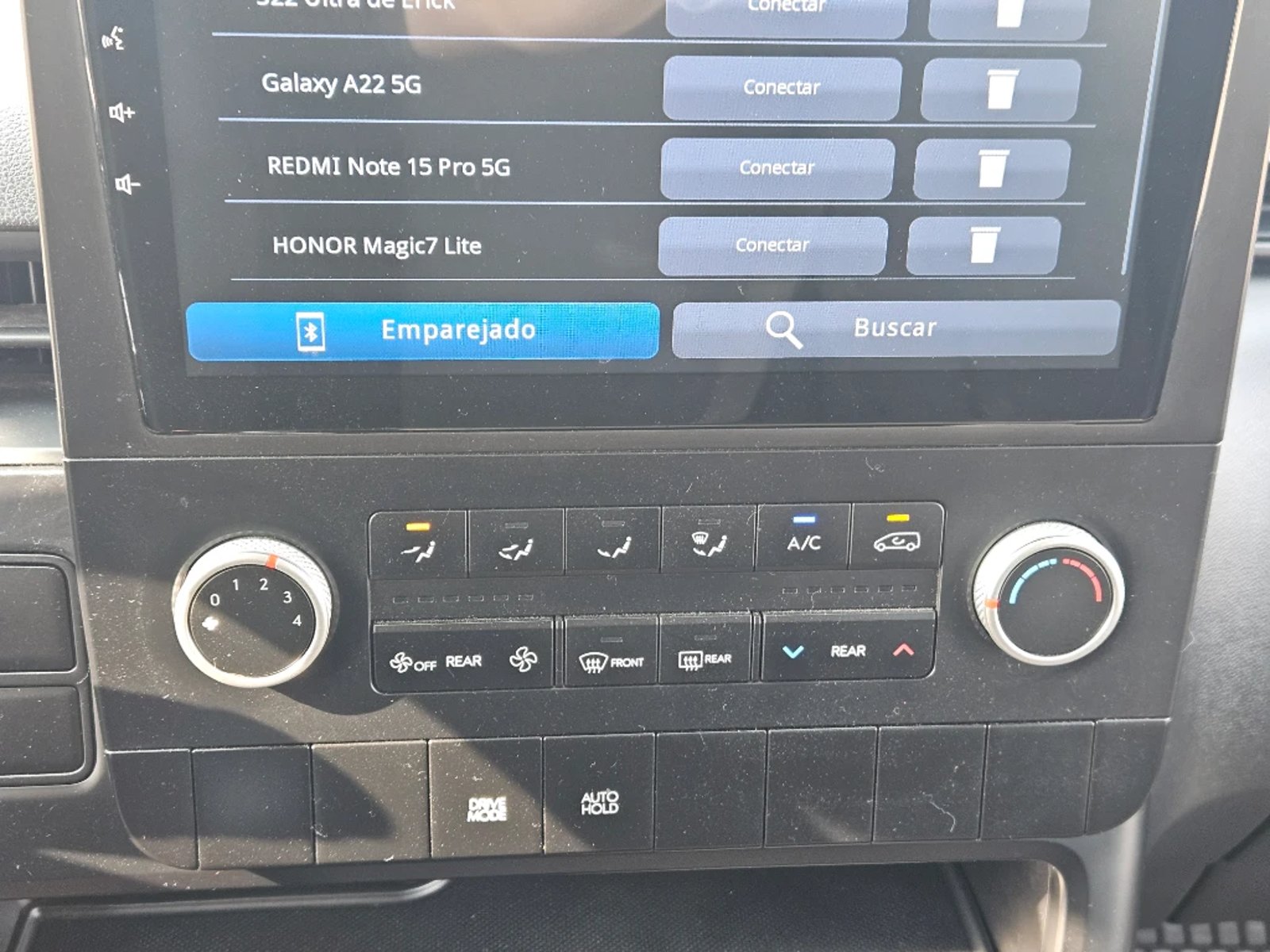 HYUNDAI STARIA FURGÓN 2024 - Imagen 15 de 20
