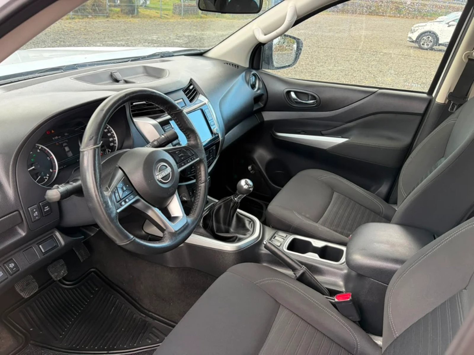 Nissan Navara 2023 - Imagen 13 de 20
