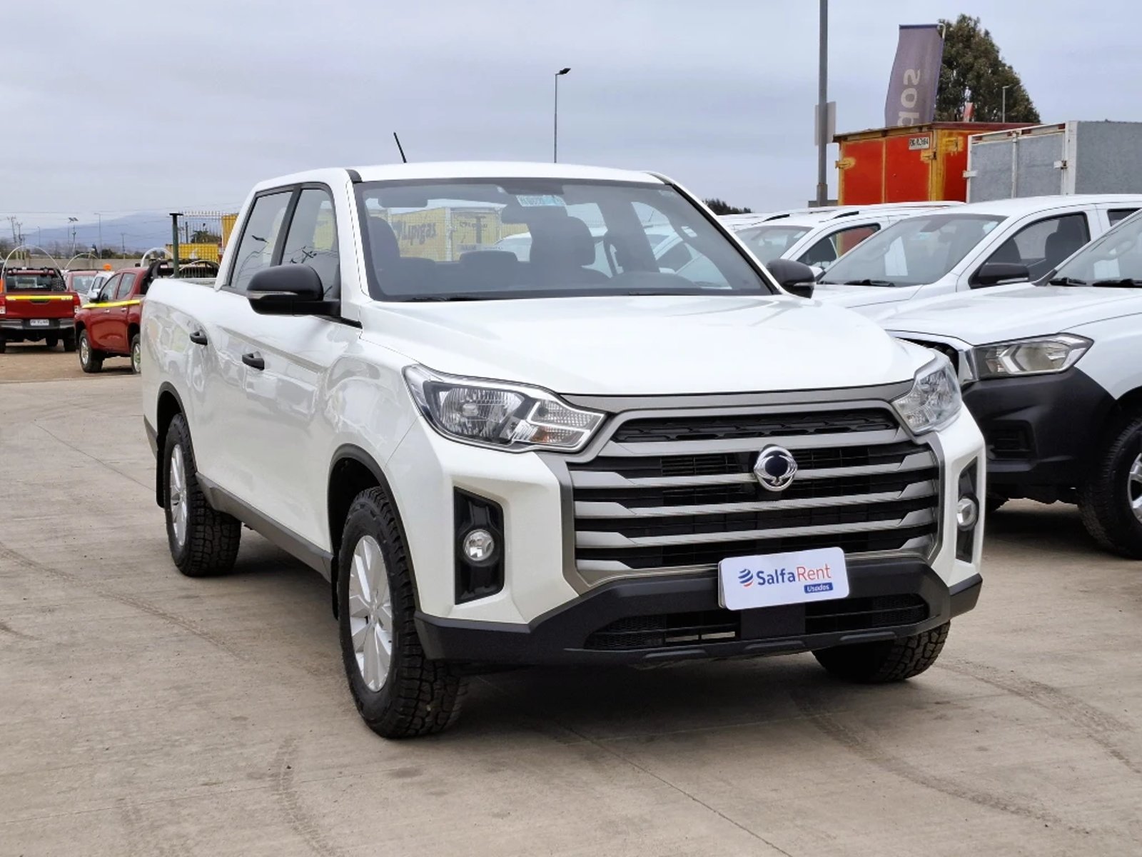 SsangYong Grand musso 2021 - Foto 3 de 20