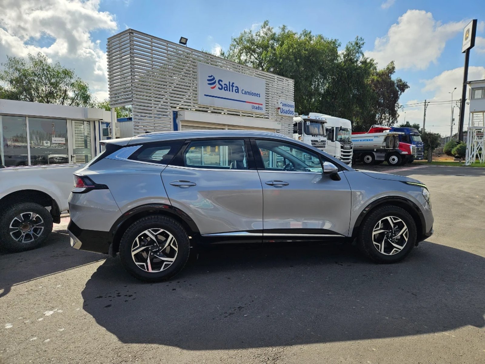 KIA SPORTAGE 2023 - Imagen 4 de 20
