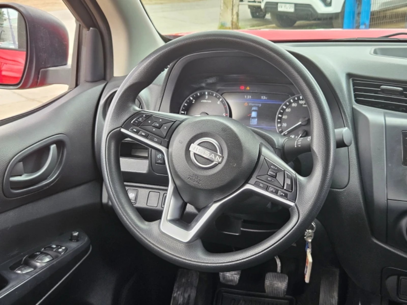 NISSAN NAVARA 2023 - Imagen 17 de 20