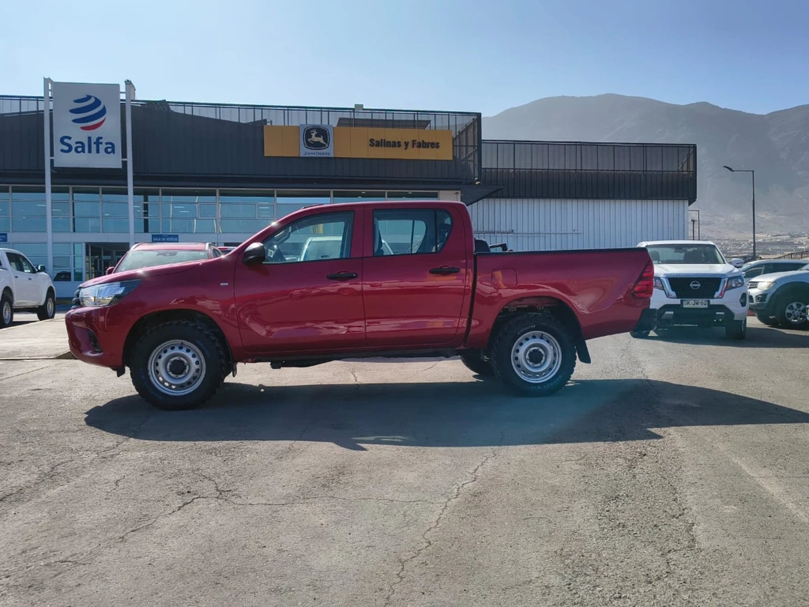 Toyota Hilux 2024 - Foto 4 de 20