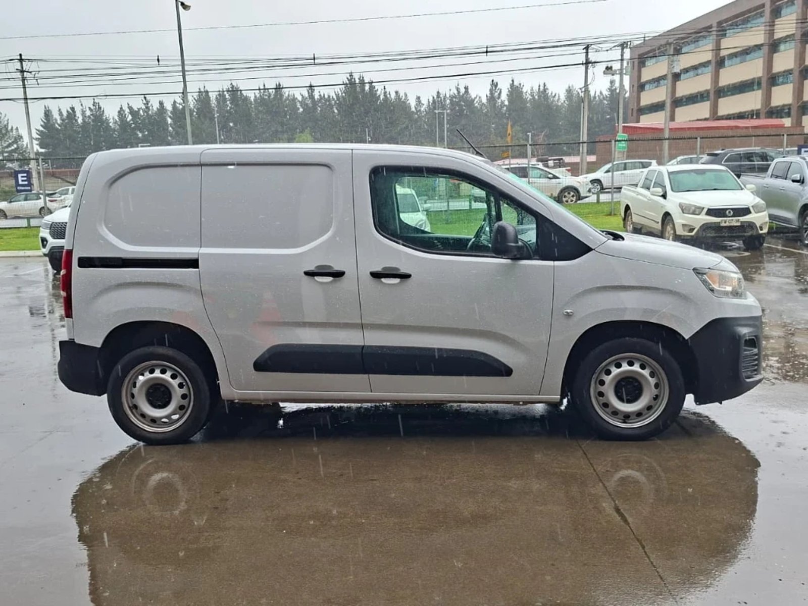 Citroën Berlingo 2024 - Foto 4 de 20