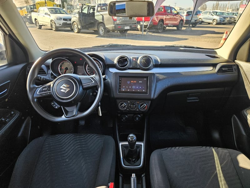 Suzuki Swift 2023 - Imagen 13 de 20