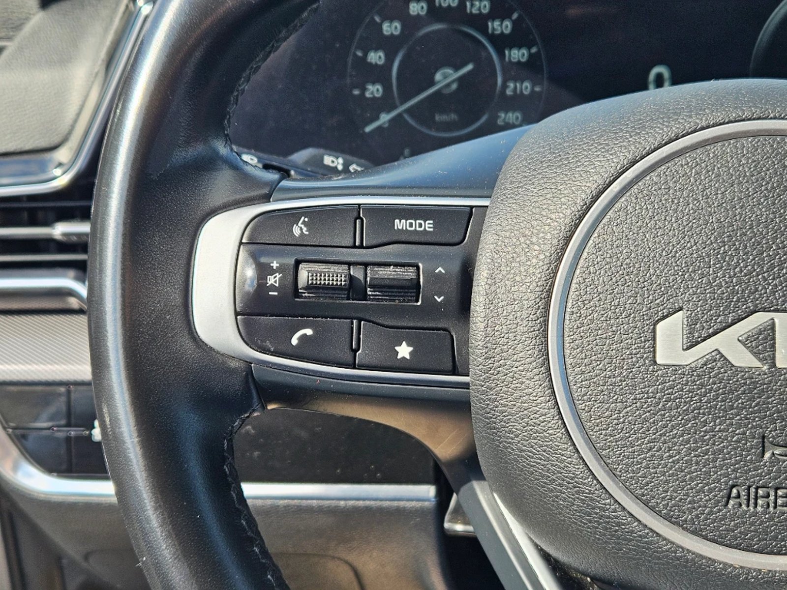 KIA SPORTAGE 2023 - Imagen 19 de 20