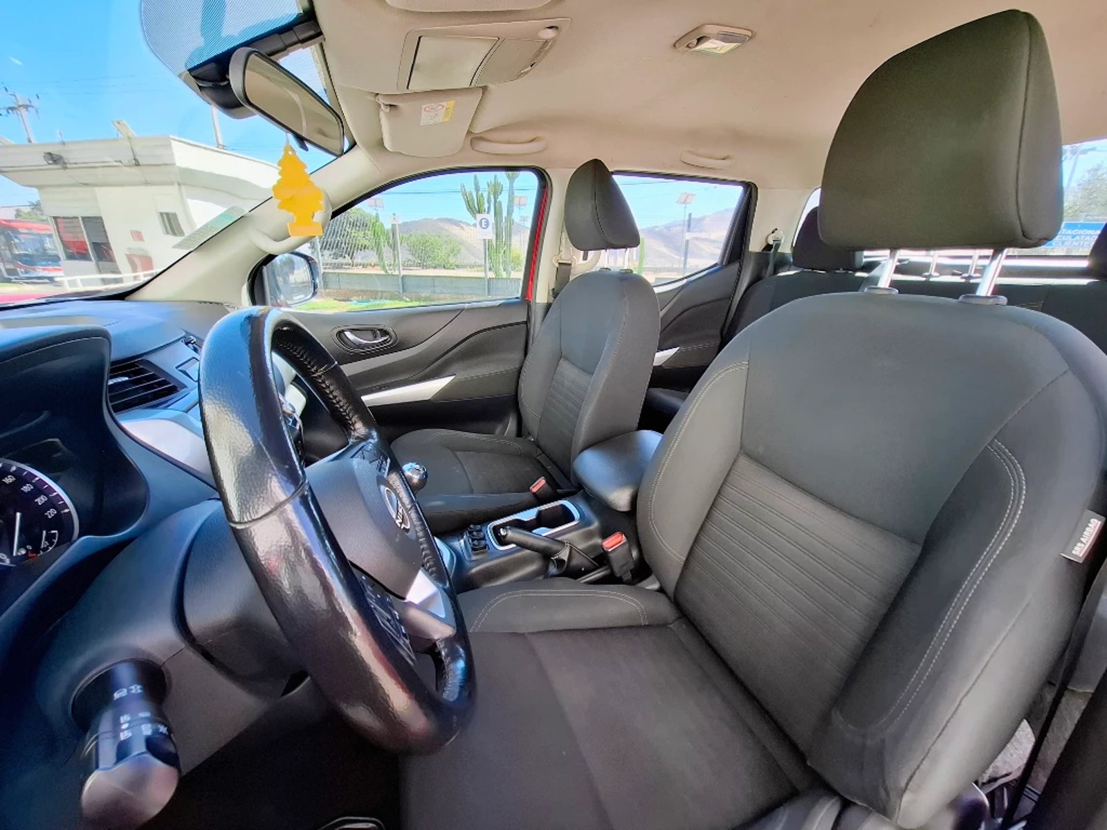 NISSAN NAVARA 2023 - Imagen 12 de 20