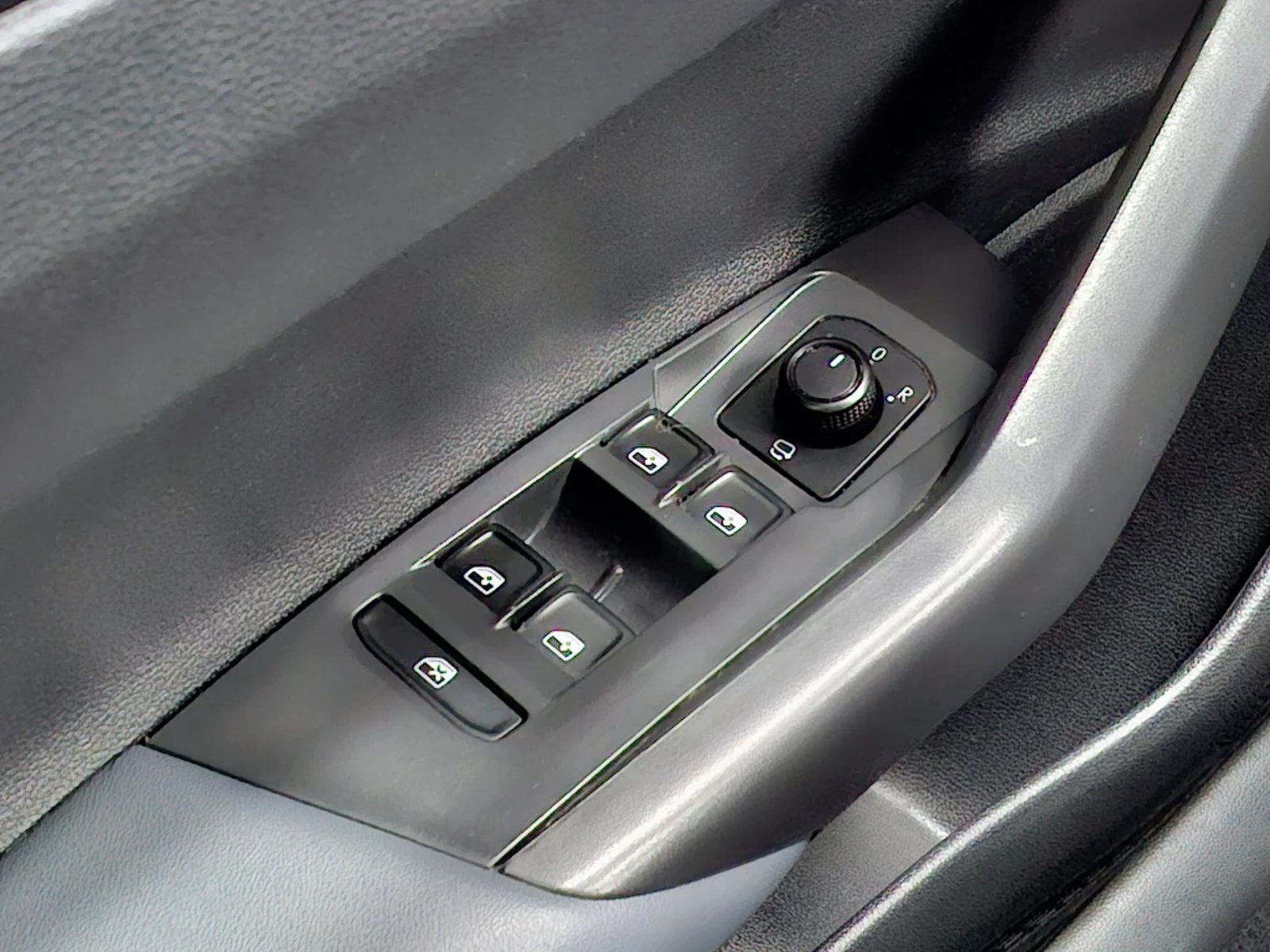 Volkswagen Nivus 2022 - Imagen 13 de 20