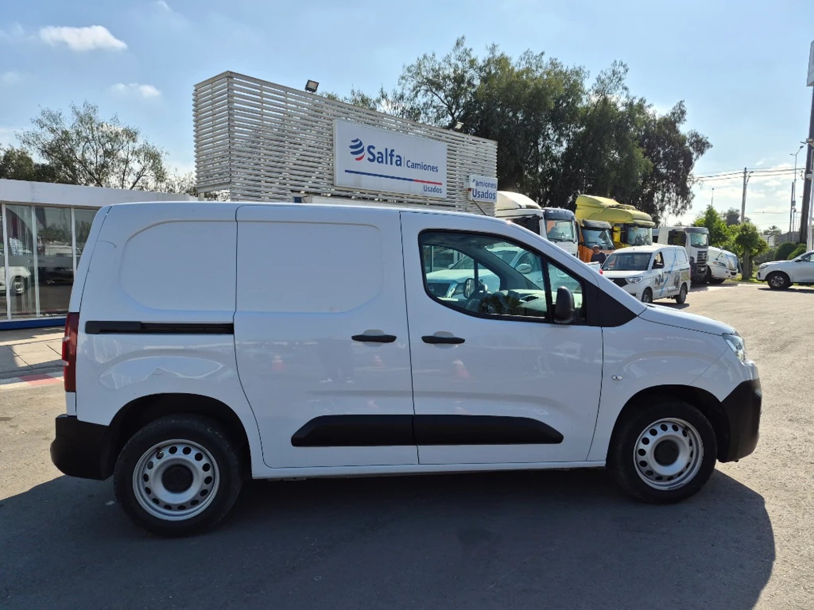 Citroën Berlingo 2024 - Foto 4 de 20