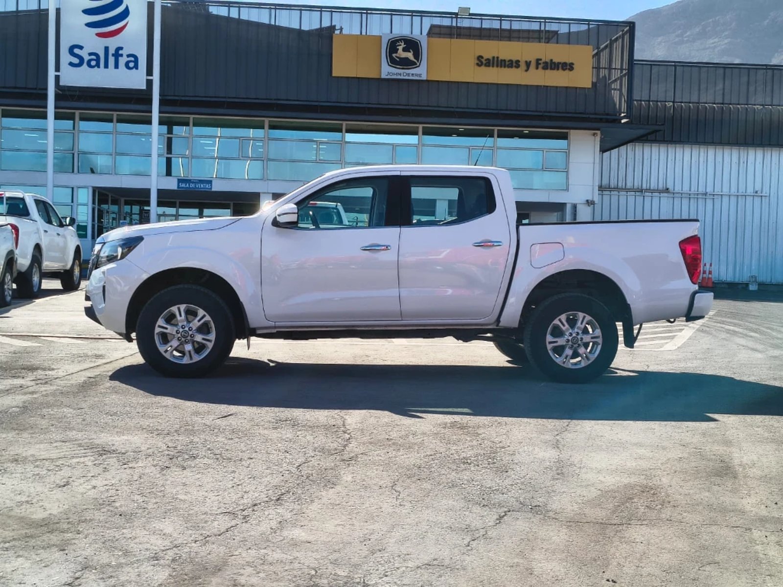 Nissan Navara 2023 - Imagen 3 de 20