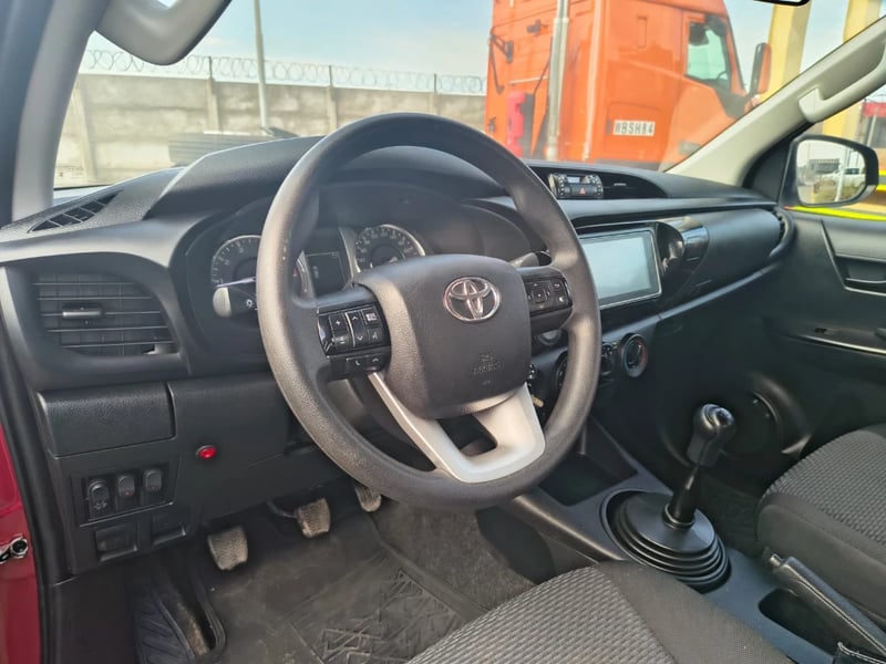 Toyota Hilux 2024 - Imagen 11 de 20