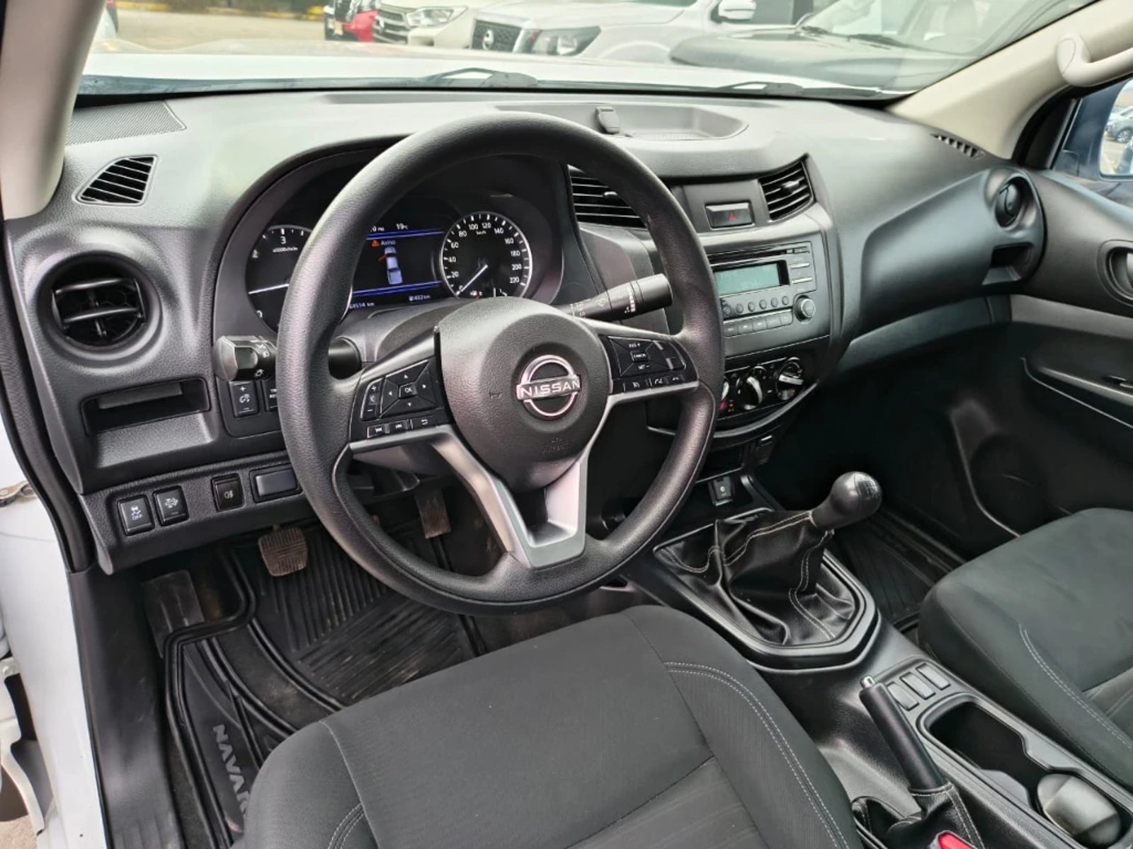 Nissan Navara 2023 - Imagen 16 de 20