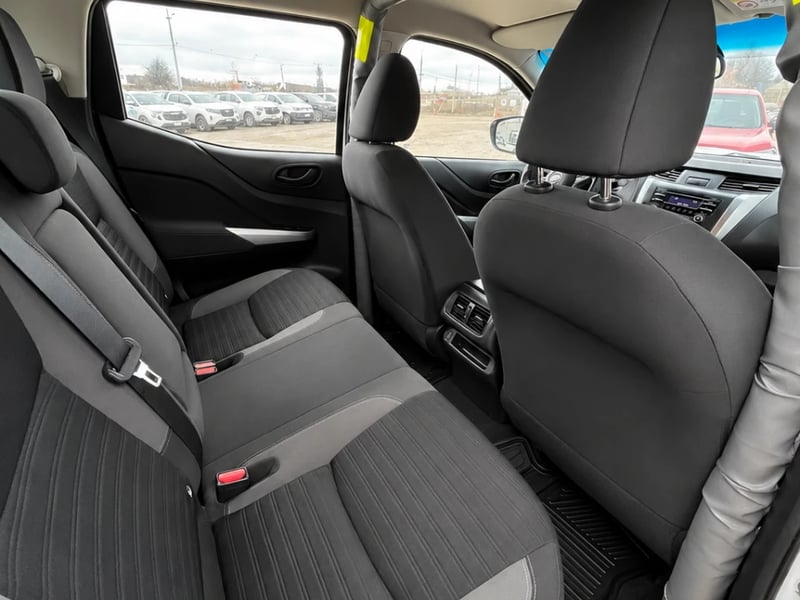 Nissan Navara 2023 - Imagen 18 de 18