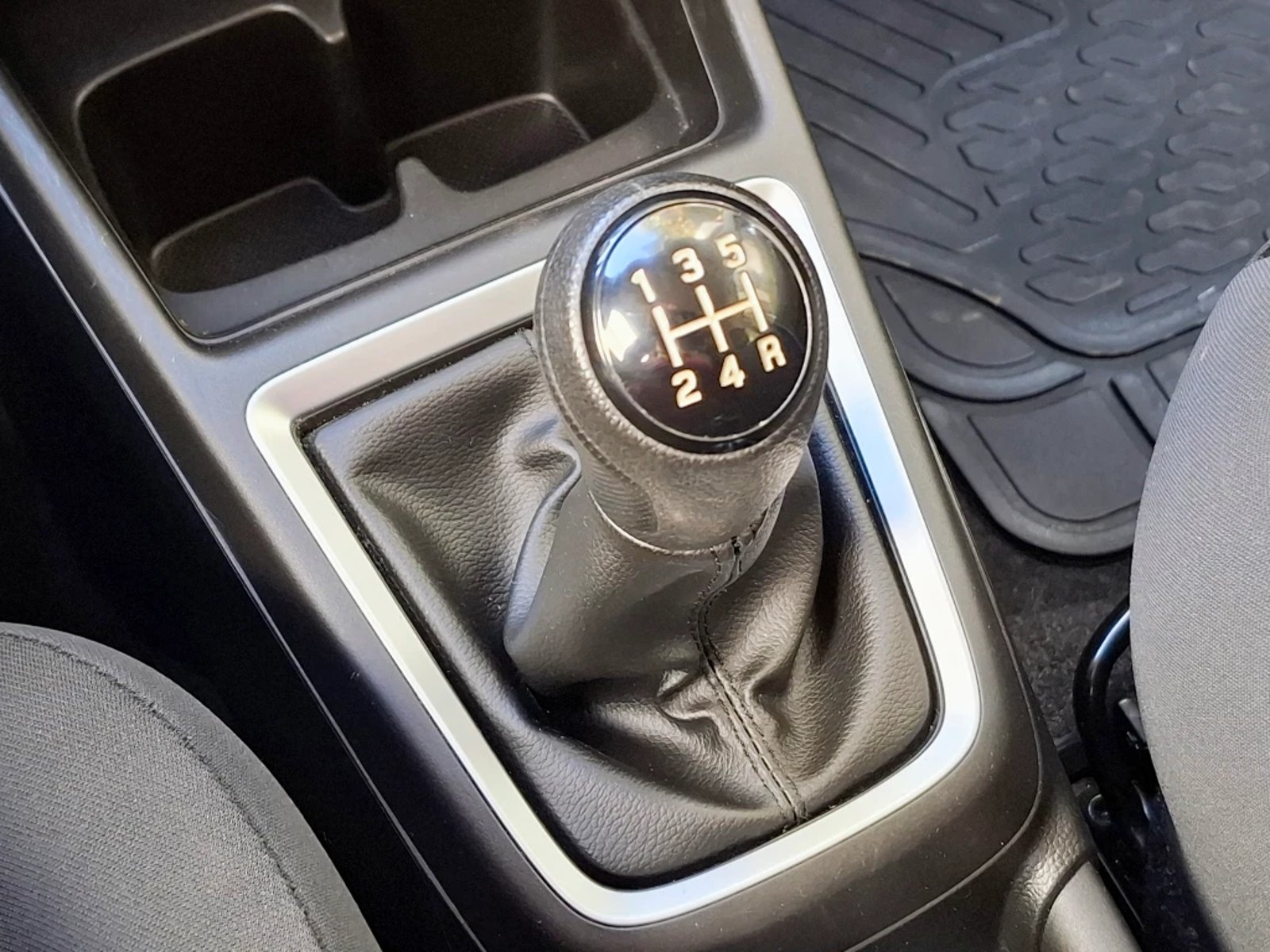 Suzuki Swift 2022 - Imagen 20 de 20