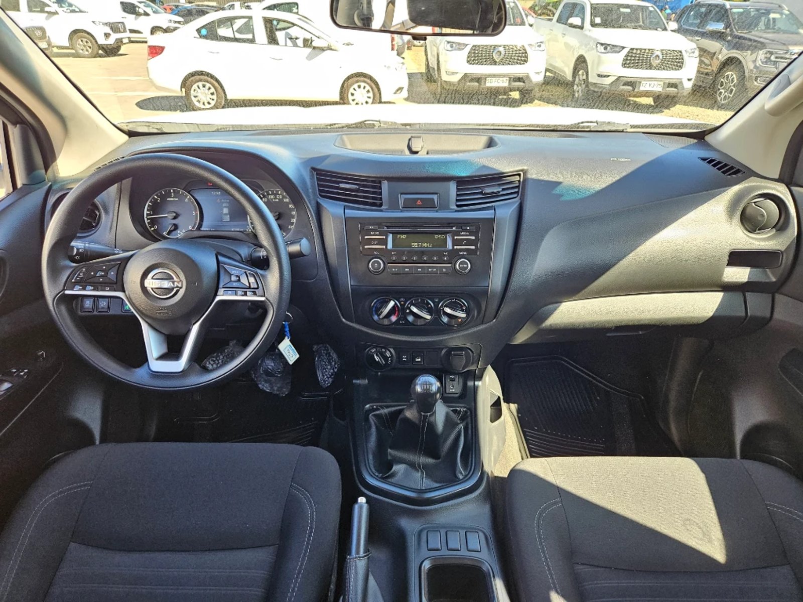NISSAN NAVARA 2023 - Imagen 12 de 20