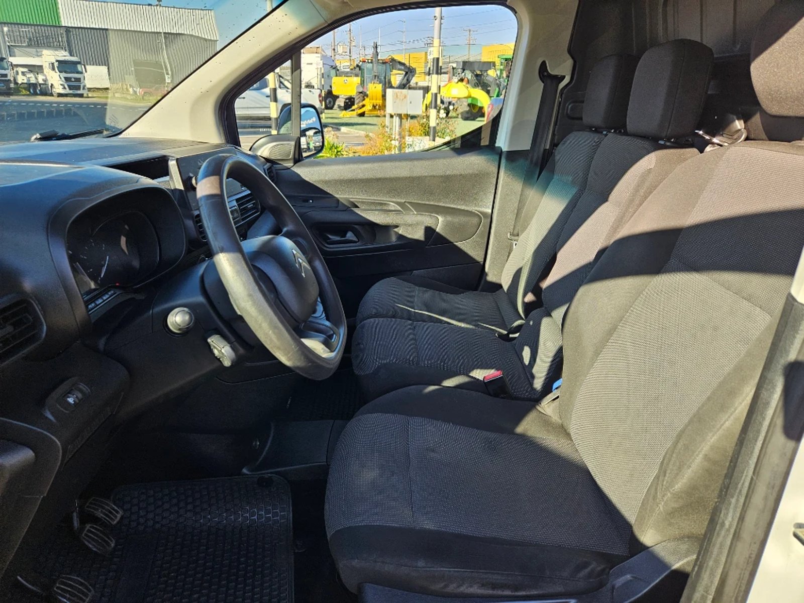CITROEN BERLINGO 2021 - Imagen 11 de 20