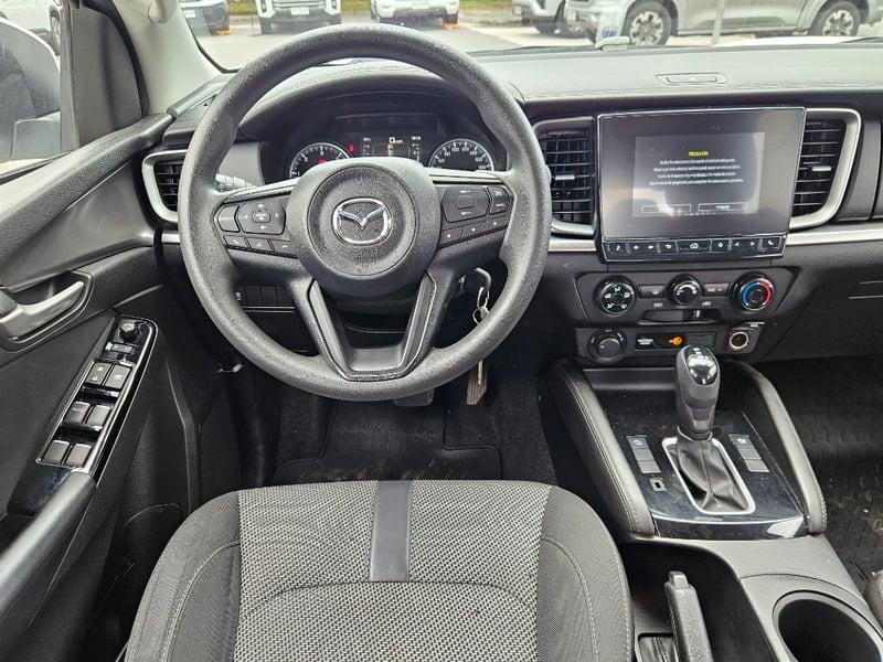 Mazda Bt-50 2024 - Imagen 17 de 20