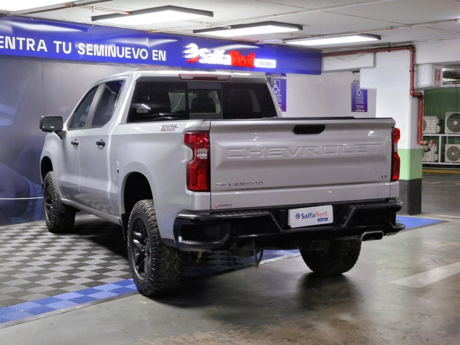 CHEVROLET SILVERADO 2023 - Imagen 7 de 20