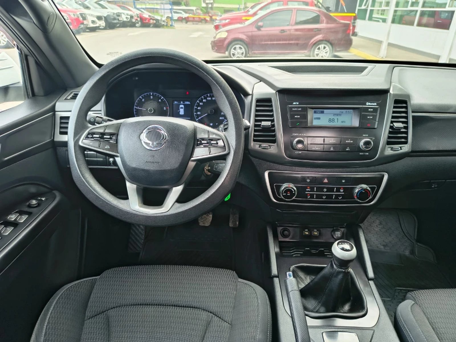 SsangYong Grand musso 2023 - Imagen 14 de 20