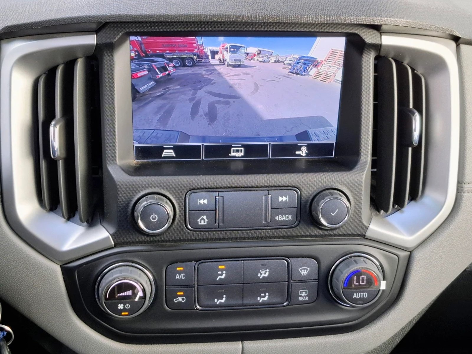 CHEVROLET COLORADO 2023 - Imagen 19 de 20