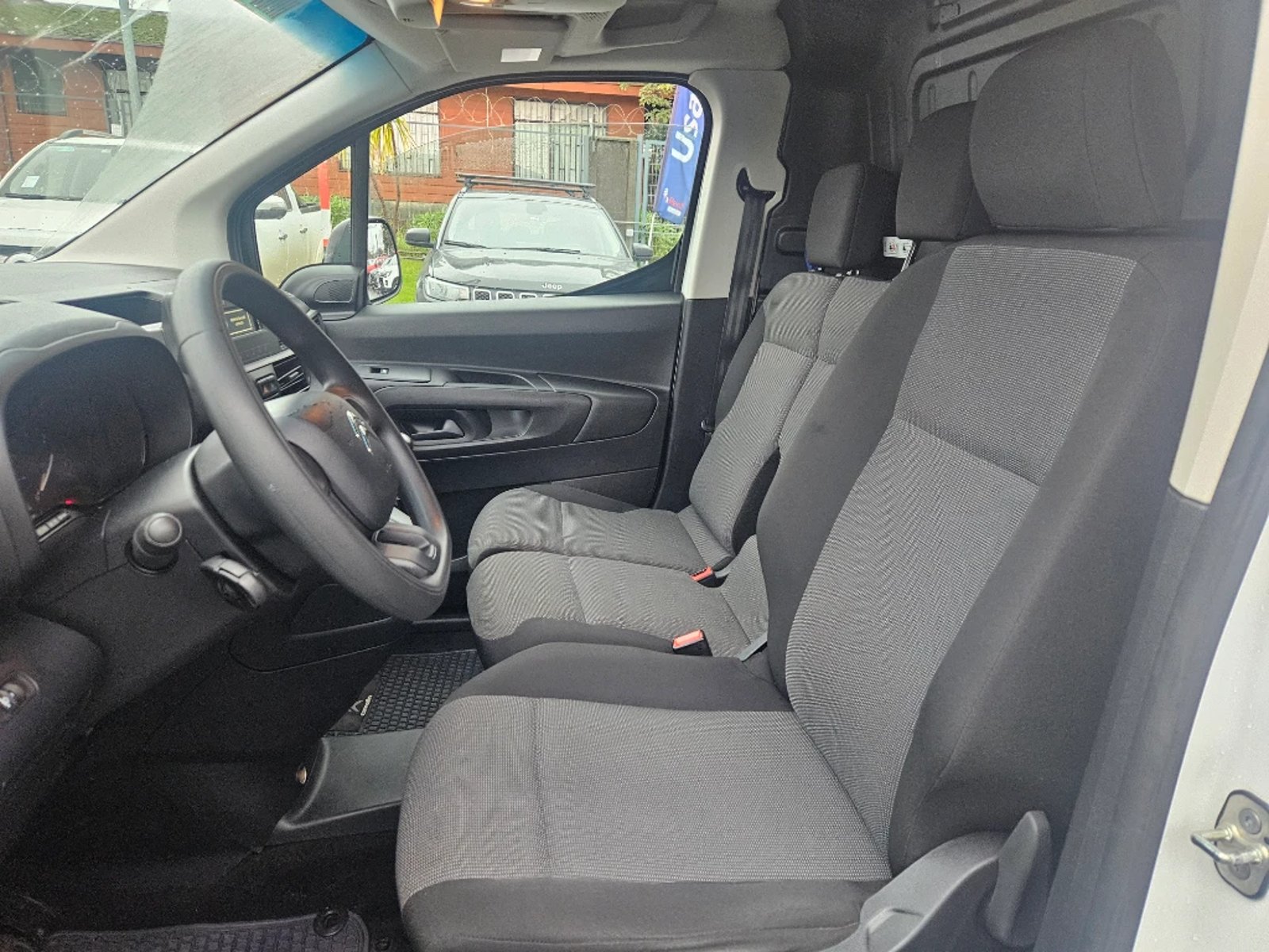 Citroën Berlingo 2023 - Imagen 11 de 20