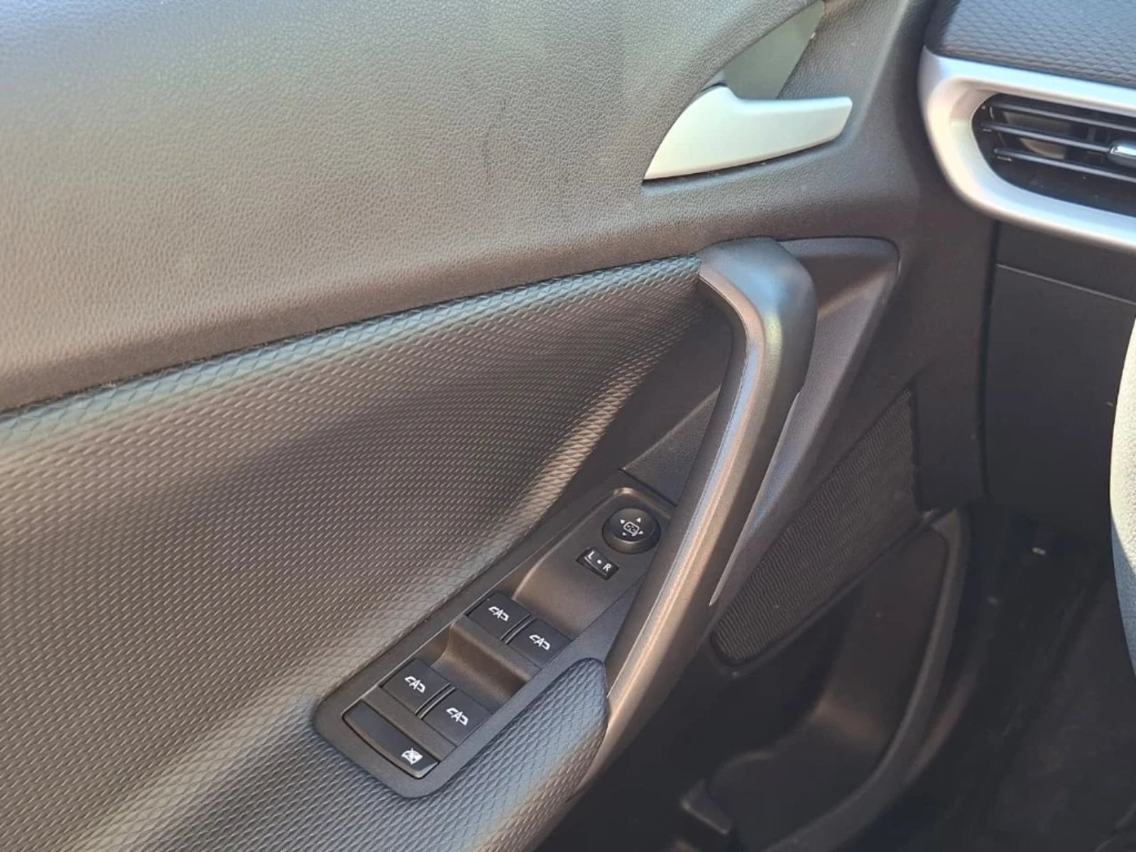 CHEVROLET TRACKER 2025 - Imagen 14 de 20