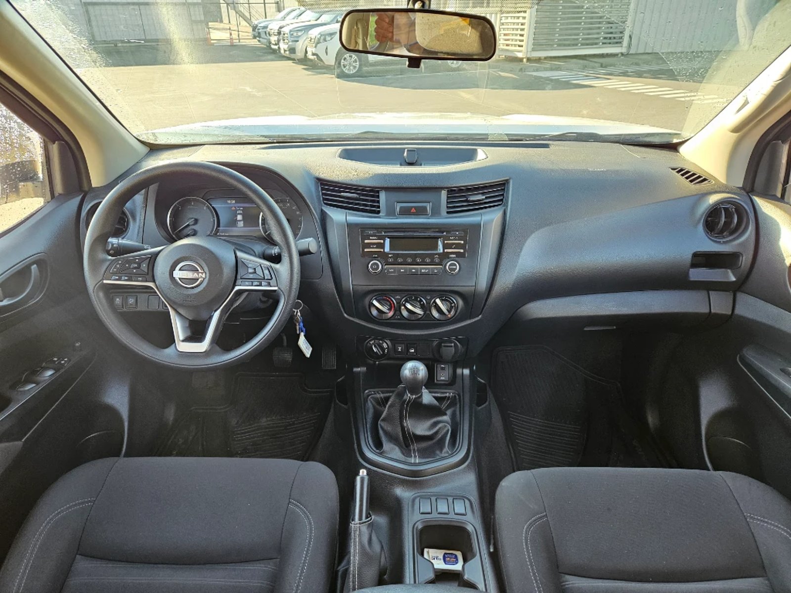 NISSAN NAVARA 2023 - Imagen 12 de 20