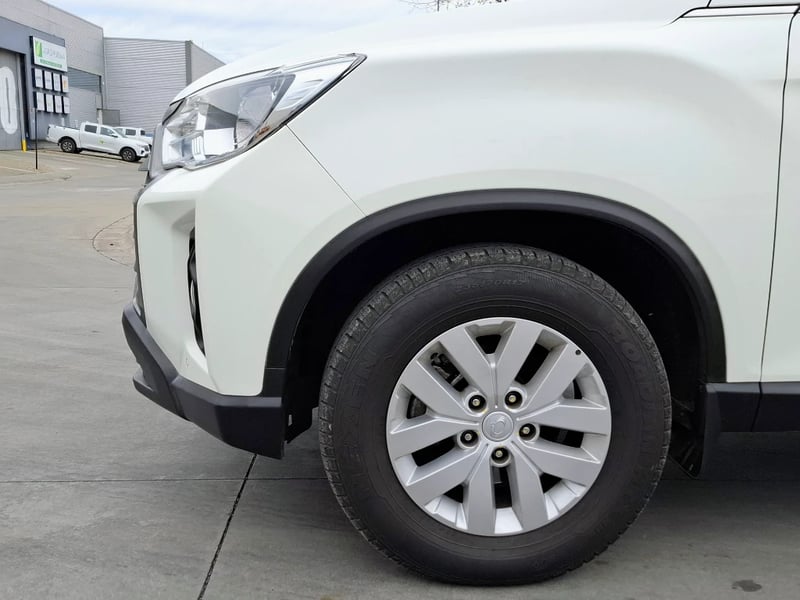 SsangYong Grand musso 2023 - Imagen 8 de 20