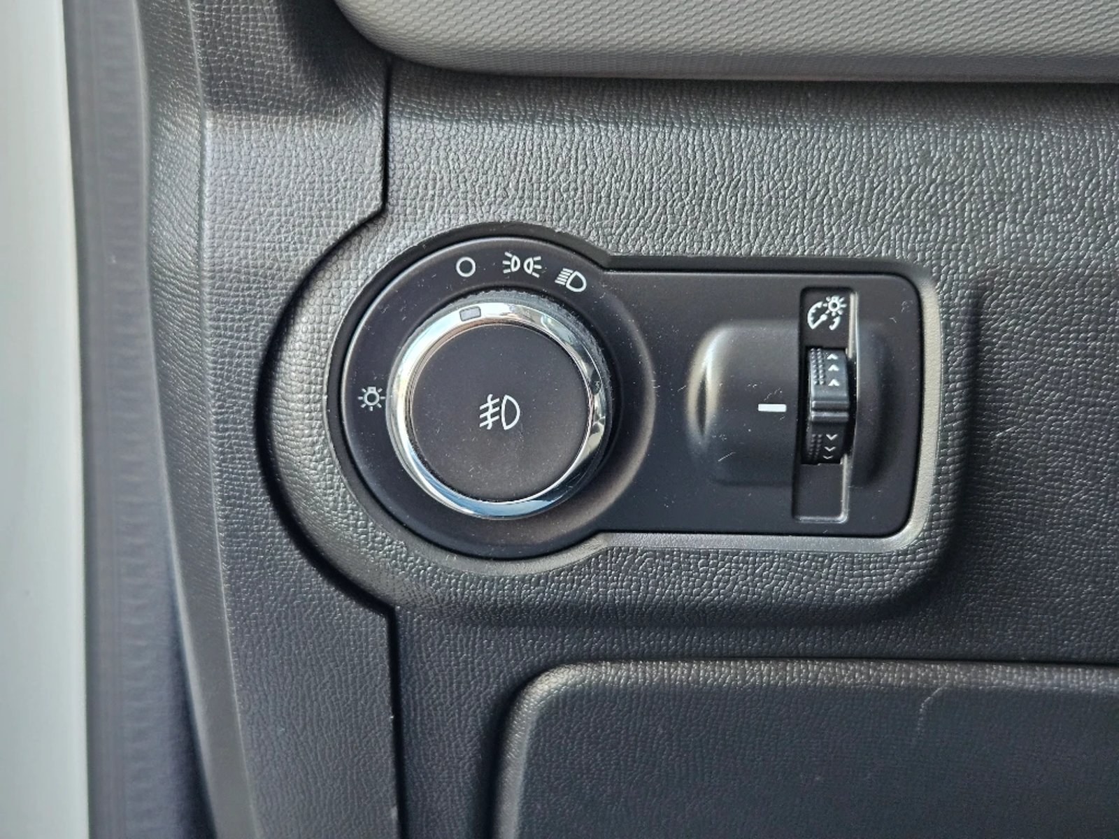 Chevrolet Colorado 2023 - Imagen 20 de 20