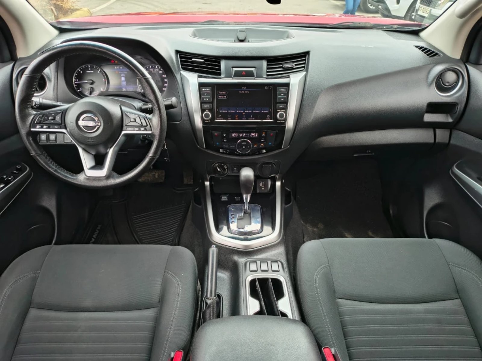 Nissan Navara 2023 - Imagen 17 de 20