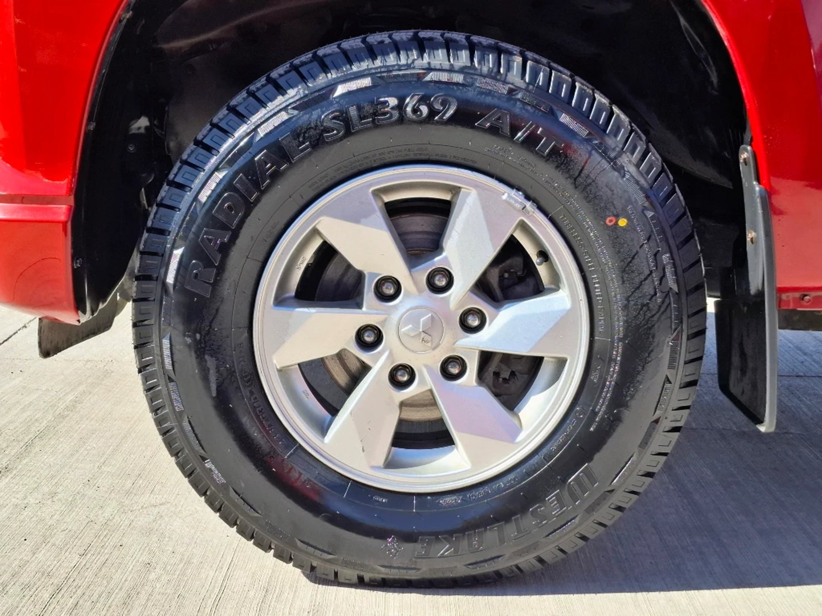 Mitsubishi L200 2023 - Imagen 9 de 20