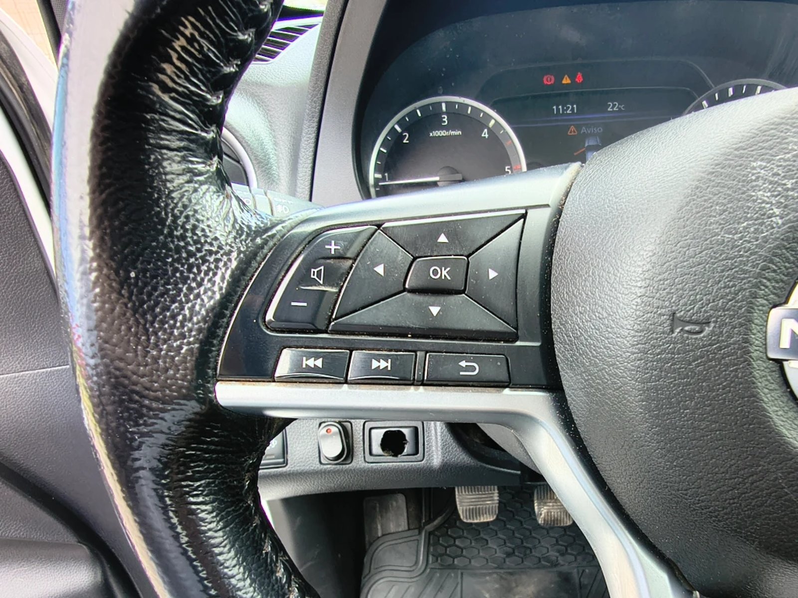NISSAN NAVARA 2023 - Imagen 18 de 20