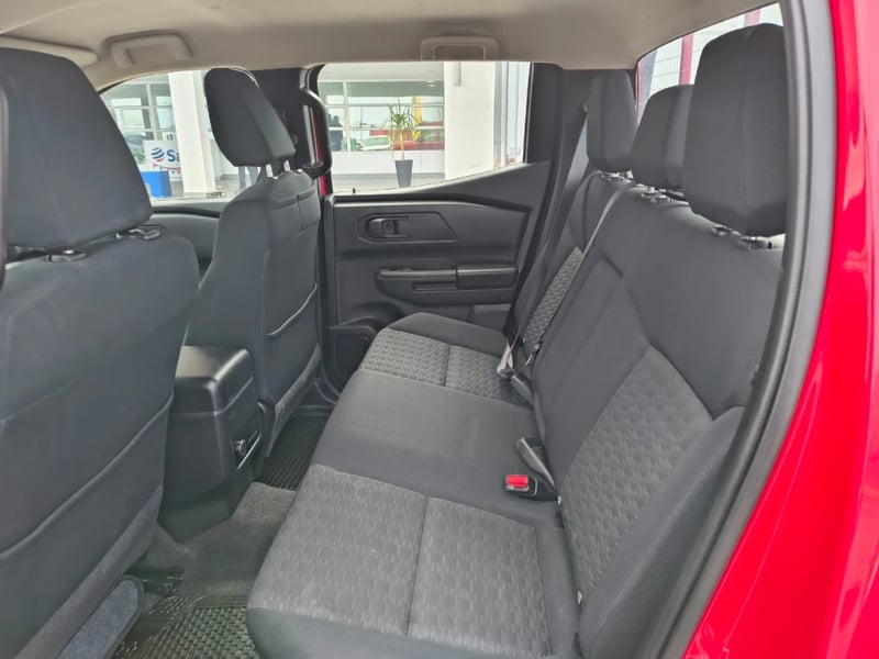 Mitsubishi L200 2024 - Imagen 17 de 20
