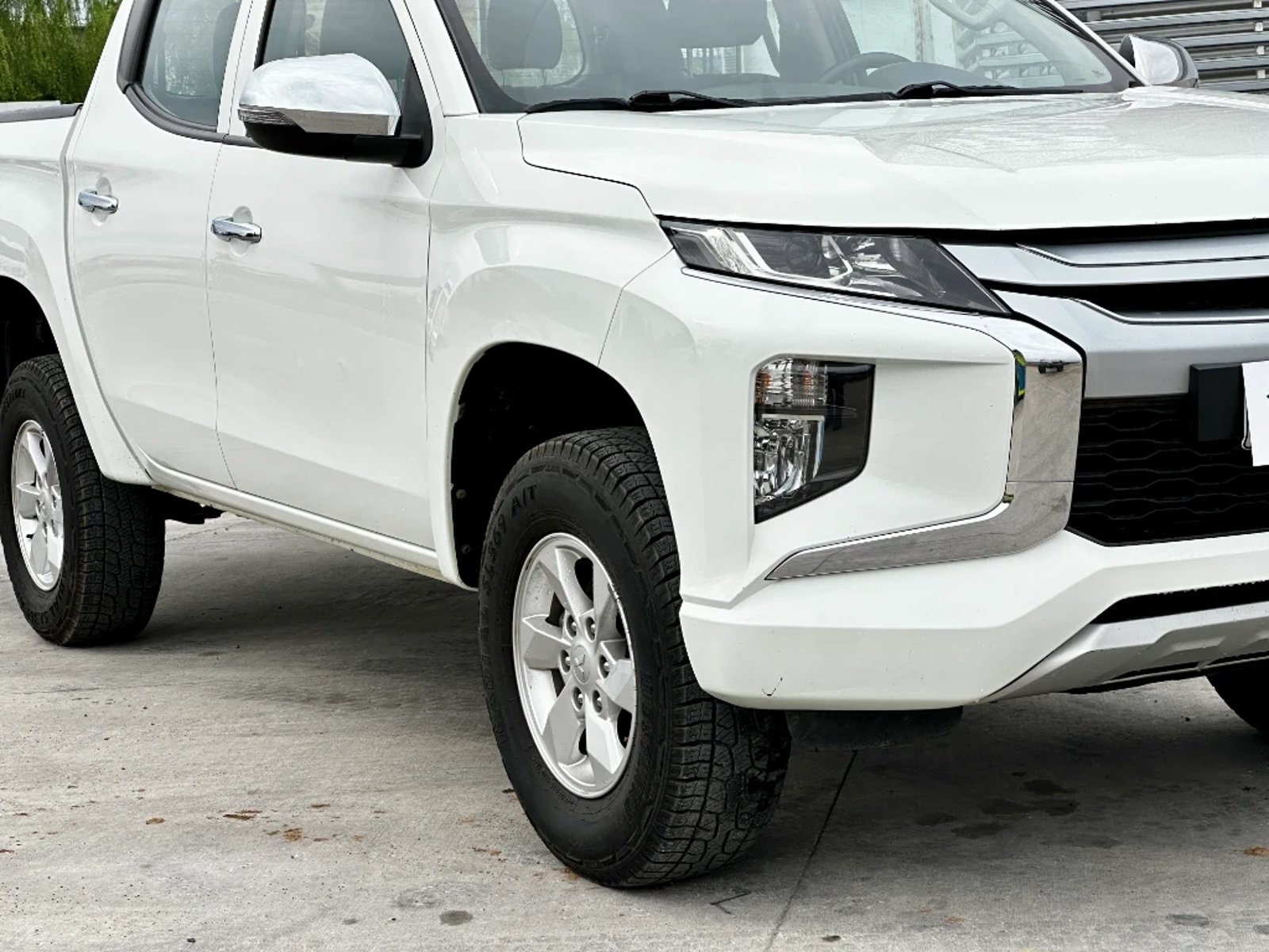 Mitsubishi L200 2023 - Foto 4 de 20