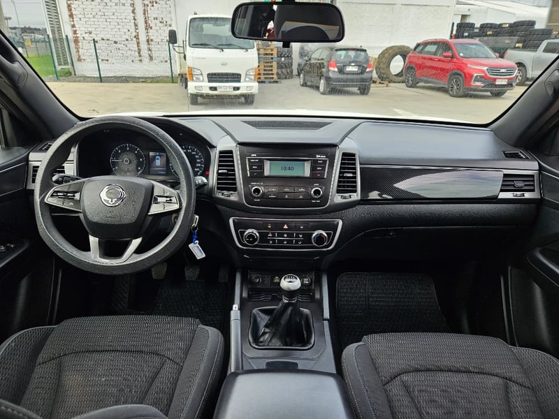 SsangYong Grand musso 2023 - Imagen 13 de 20