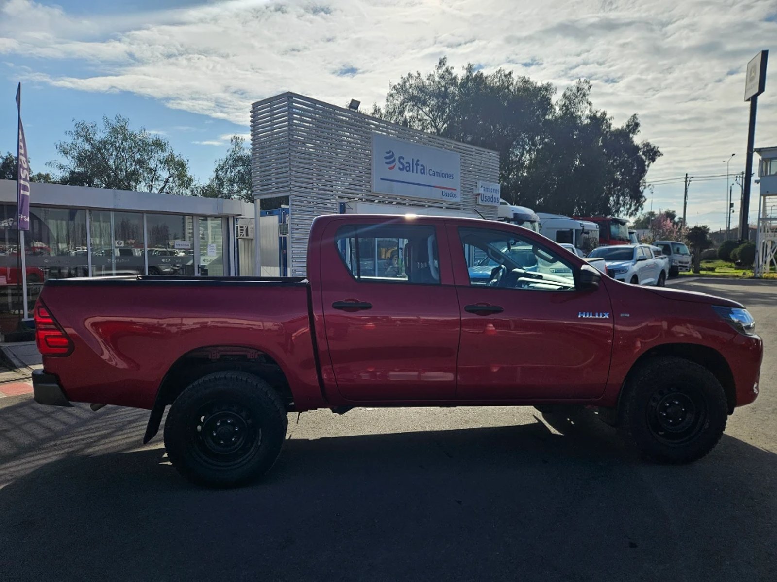 Toyota Hilux 2023 - Imagen 4 de 20