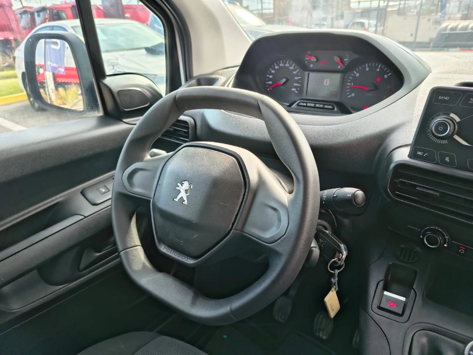 PEUGEOT PARTNER 2021 - Imagen 18 de 20