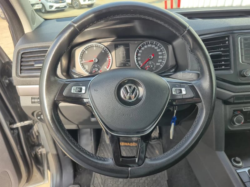 Volkswagen Amarok 2023 - Imagen 17 de 20
