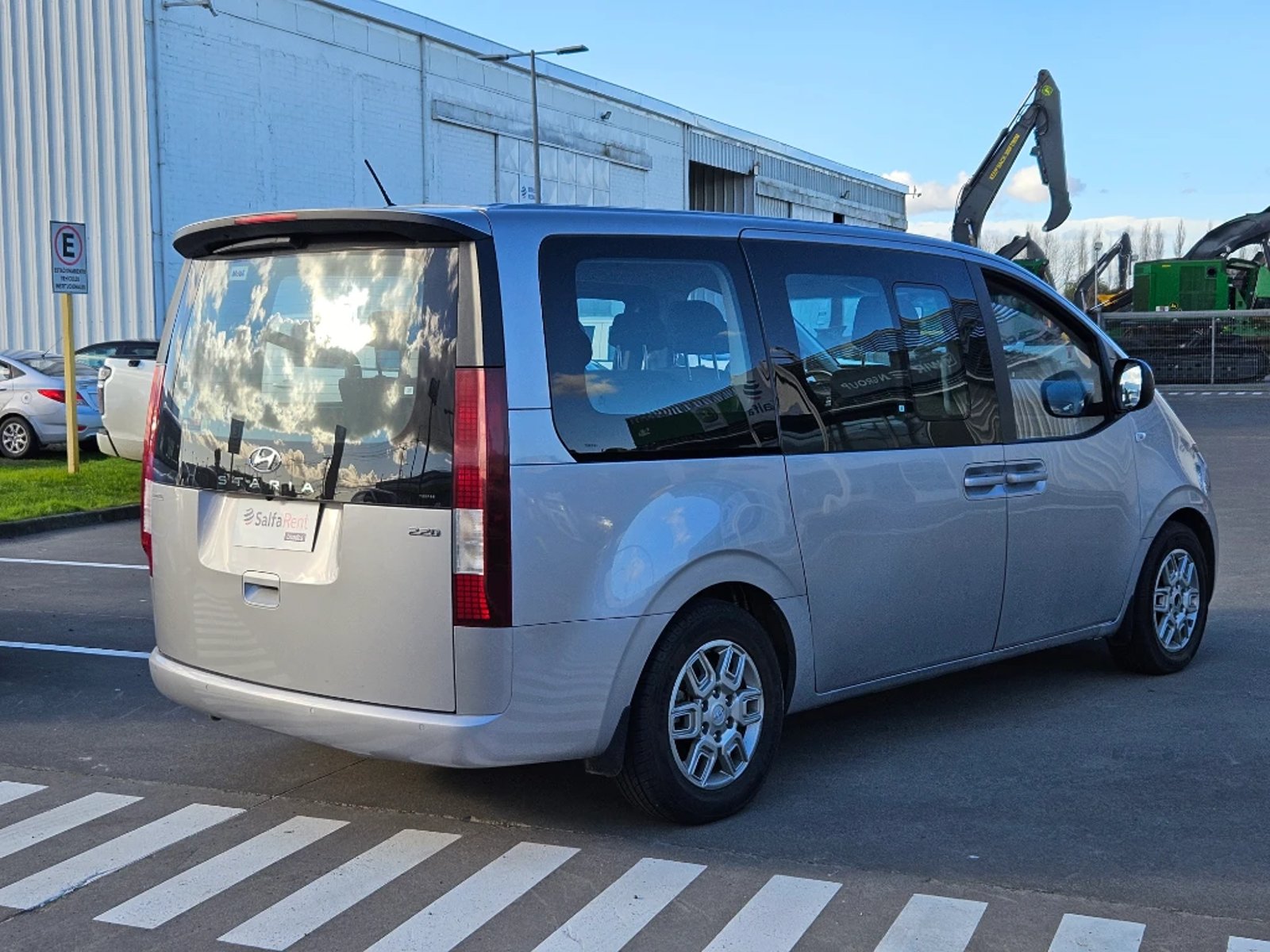 Hyundai Staria 2024 - Imagen 6 de 20