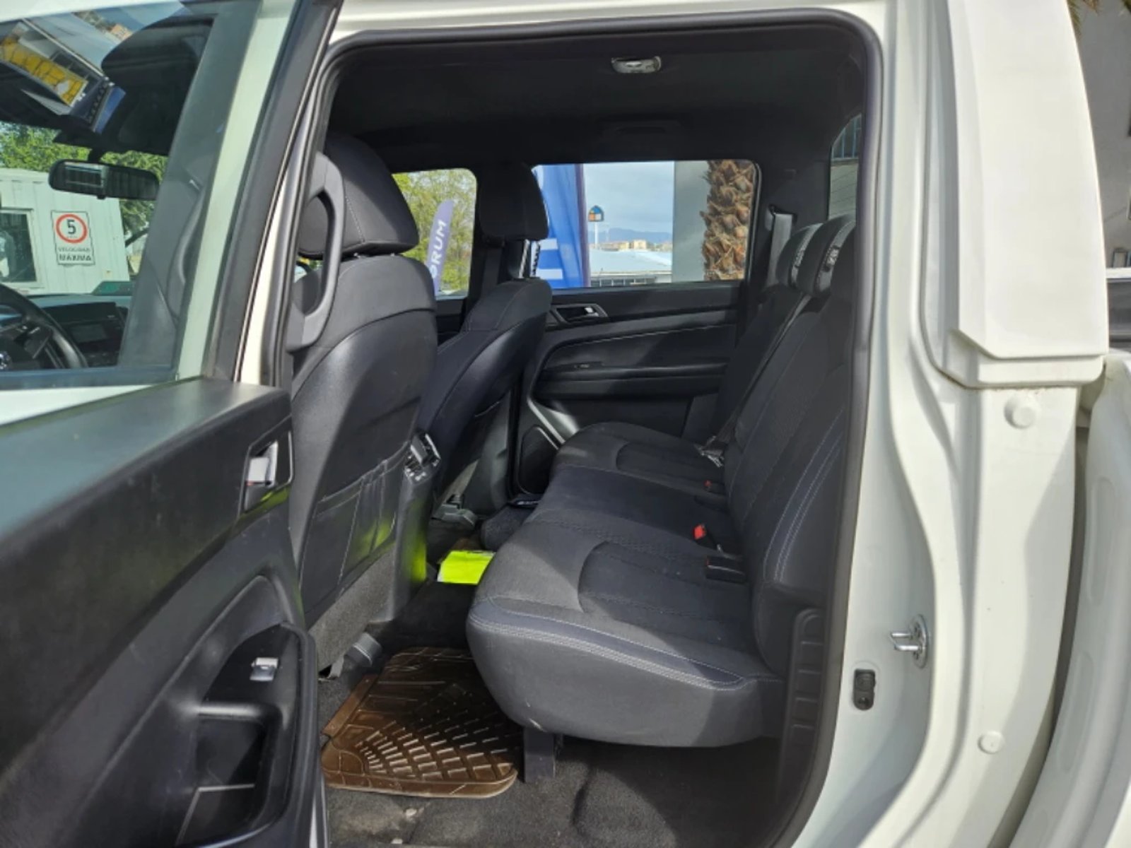 SsangYong Grand musso 2023 - Imagen 14 de 20