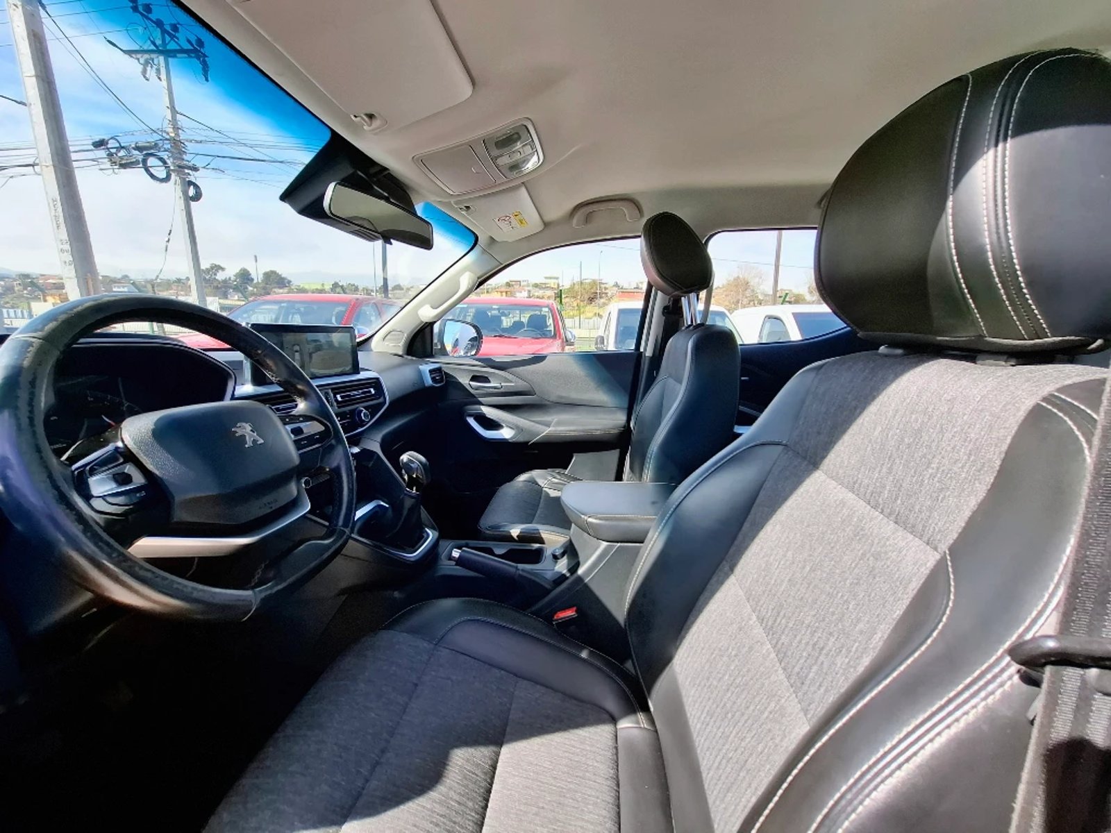 Peugeot Landtrek 2023 - Imagen 10 de 20