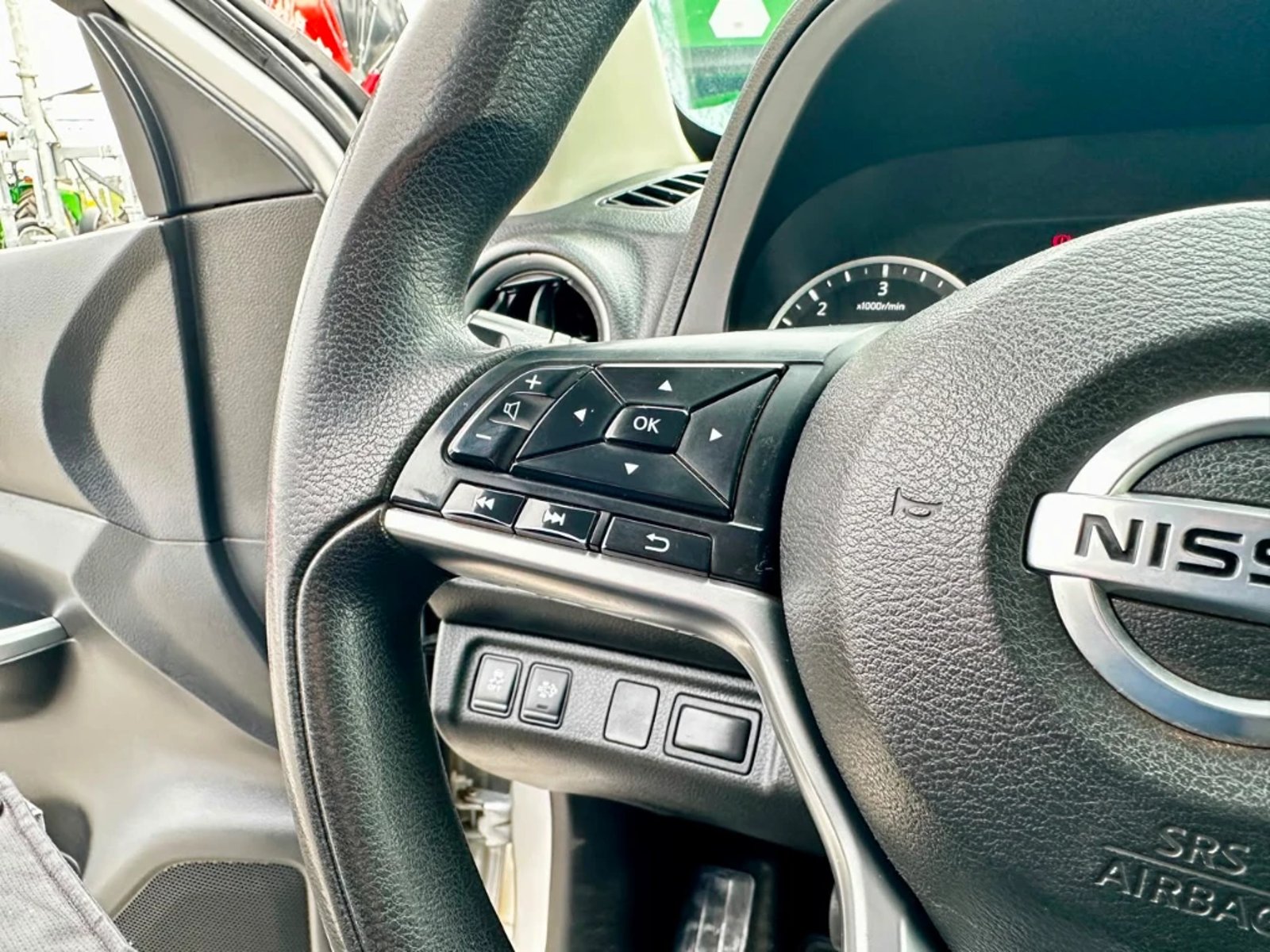 Nissan Navara 2023 - Imagen 16 de 20