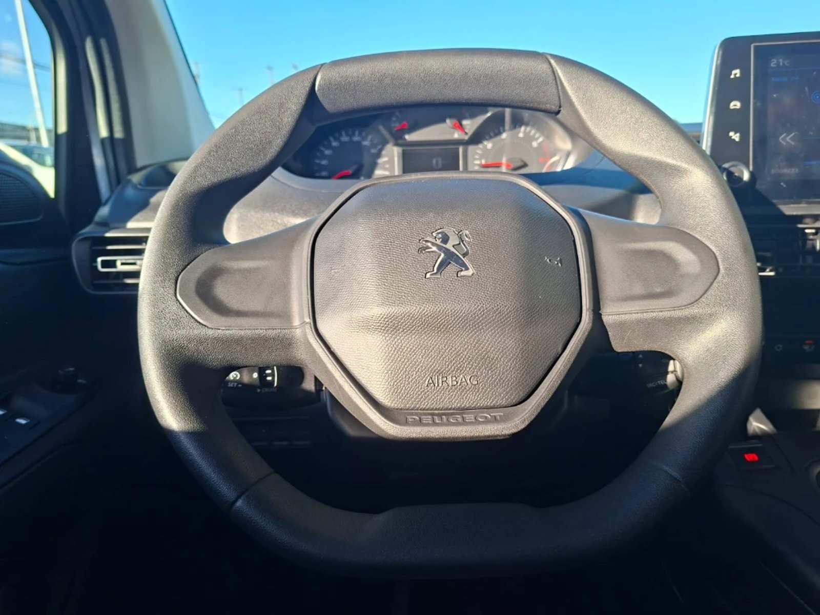 Peugeot Partner 2024 - Imagen 19 de 20