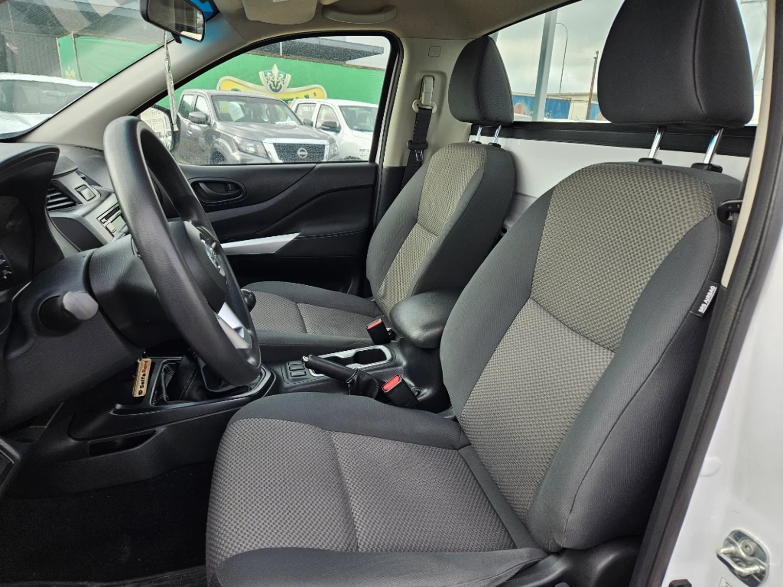 NISSAN NAVARA 2023 - Imagen 19 de 20